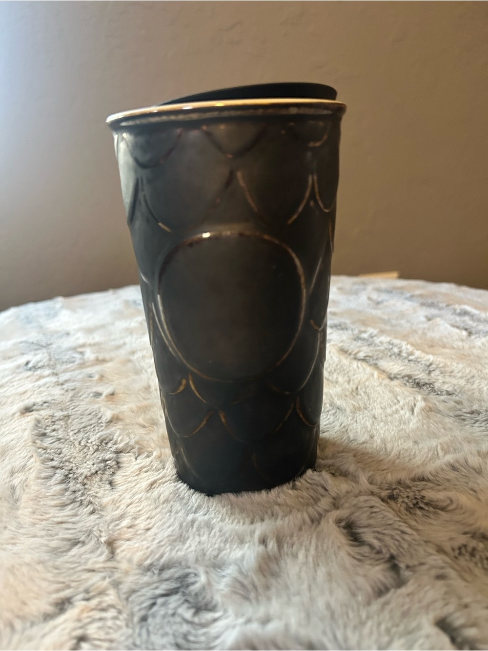 Starbucks Black and Gold Scalloped Travel Tumbler